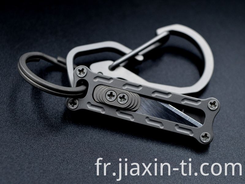 Mini couteau de poche coulissant utilitaire en titane anti-corrosion de style chinois